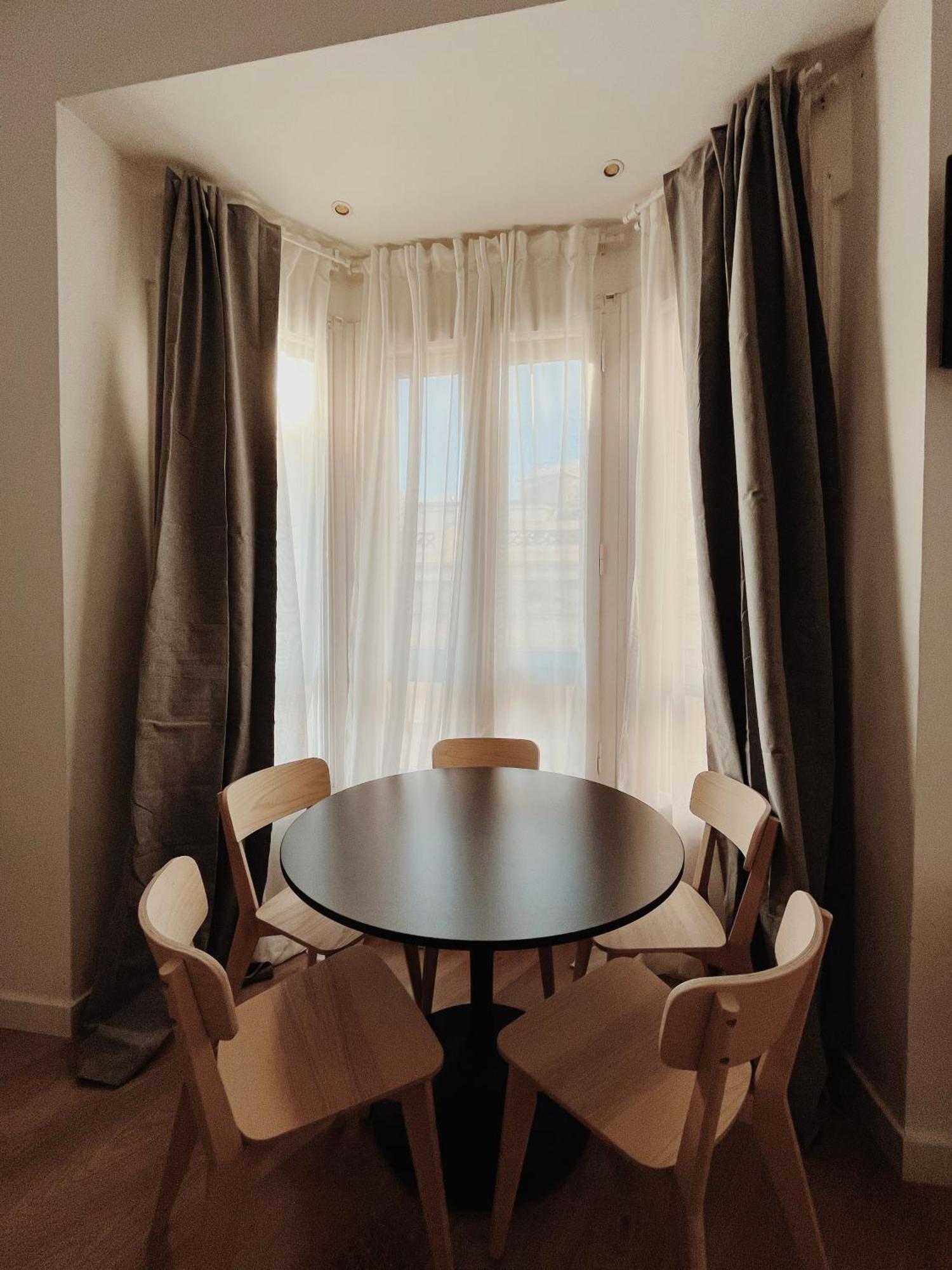 Apartamentos Express By Gaiarooms บาร์เซโลนา ภายนอก รูปภาพ
